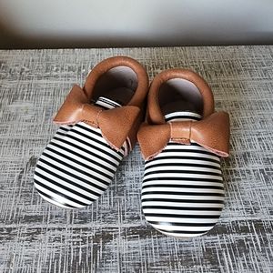 Monkey Feet